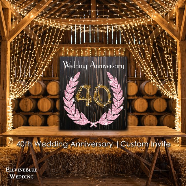 Invitación 40 Aniversario | Madera Rústica, Rubí & Oro (40th Wedding Anniversary Invite | Rustic Wood & Ruby Laurel. Size: 5.25” x 5.25”)