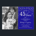 Invitación 45º Aniversario de Boda con Foto - Azul Plata<br><div class="desc">Invitación de 45º Aniversario de Boda con Foto. Diseño elegante en azul real plata y zafiro con letra script y confeti. Se puede personalizar para mostrar cualquier año de matrimonio. ¡Salud por 45 años!</div>