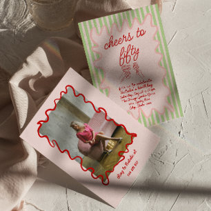 Invitación 50.º cumpleaños de las franjas coloridas rosadas