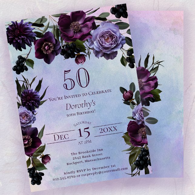 Invitación 50.º cumpleaños Moody Flor gótica morada (Subido por el creador)