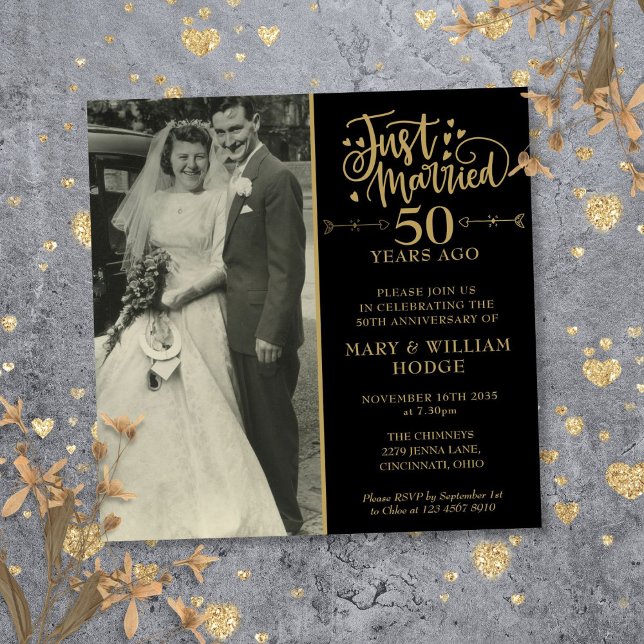 Invitación 50° aniversario de la recién casada Plaza de la Fo (50th Anniversary Just Married Wedding Photo Square Invitation)