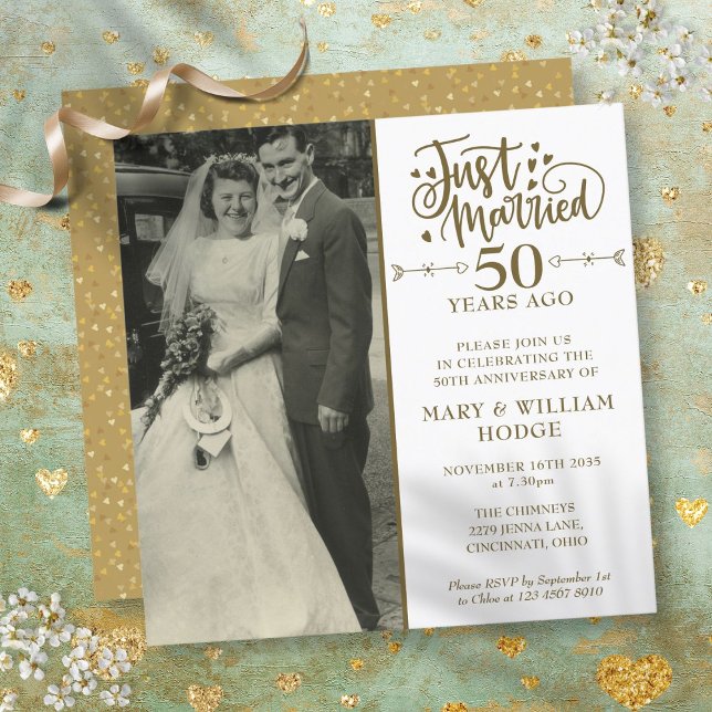 Invitación 50° aniversario de la recién casada Plaza de la Fo (50th Anniversary Just Married Wedding Photo Square Invitation)