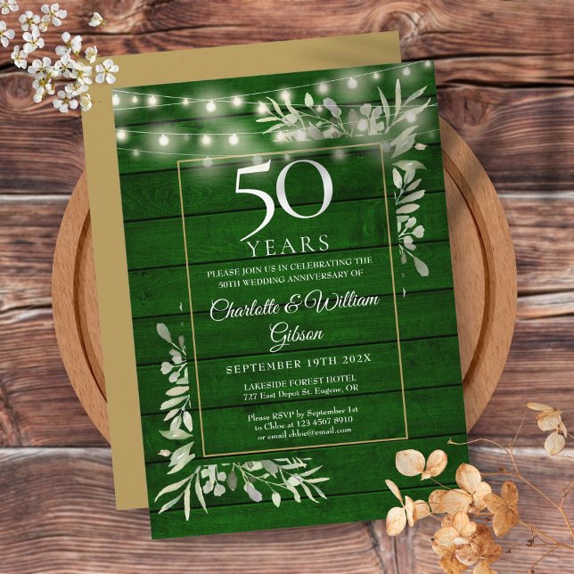 Invitación 50° Aniversario Floral String ilumina la madera ve (50th Anniversary Floral String Lights Green Wood Invitation)
