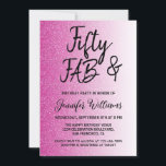 Invitación 50 Fabuloso Purpurina Hot Pink 50 cumpleaños<br><div class="desc">Celebra haber cumplido 50 años con este elegante diseño de 40 años en un cálido fondo rosa purpurina oscuro, una invitación de 50 años de moda que simplemente puedes personalizar y enviar para la celebración de tu fiesta de 50 años. Las palabras cincuenta y fab se establecen usando un guión...</div>