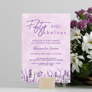 Invitación 50 y fabulosa Flor salvaje púrpura 50 cumpleaños