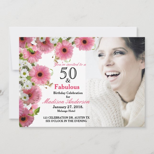 Invitación 50 y floral rosa fabulosa | 50.º cumpleaños de la  (Anverso)