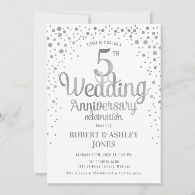 Invitación 5.º aniversario Boda - Plata y Blanco (Anverso)