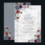 Invitación 60.ª Fiesta Dorada Azul Borgoña<br><div class="desc">Celebra tu cumpleaños número 60 con estilo con esta hermosa invitación floral de oro azul turquesa de cumpleaños número 60! Con elegantes flores de color azul polvoriento, marsala de color burdeos, vegetación botánica y un polvoriento marco azul contra un único fondo de mármol de imitación de carrera, esta invitación hará...</div>