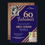 Invitación 60 y Fabulous Gold Purpurina 2 Photo 60th Birthday<br><div class="desc">60 y Fabulous Gold Purpurina 2 Photo 60th Birthday Surprise Party Invitación. Moderna y elegante falsa invitación de purpurina de oro para su cumpleaños. Añade tus fotos - puedes usar una foto antigua y una nueva. Puede cambiar todo el texto.</div>