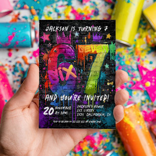 Invitación 6 7 Tendencia de meme Cumpleaños graffiti seis sie
