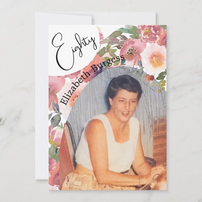 Invitación 80.º cumpleaños Foto Floral Elegante cumpleaños (Reverso)