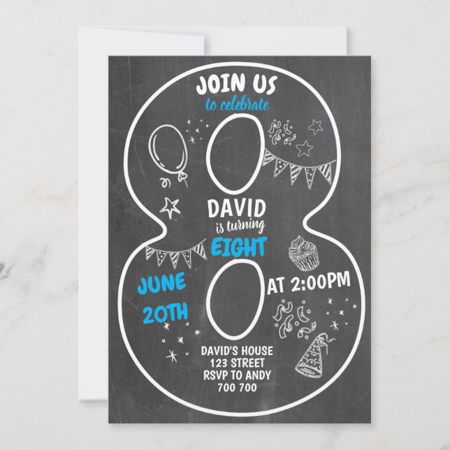 Invitación 8.º Nacimiento Chalkboard Número Azul (Anverso)
