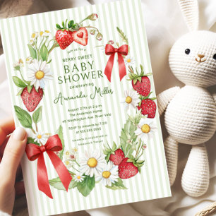 Invitación a Baby Shower con flores de fresa