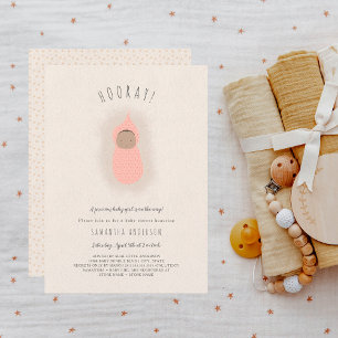 Invitación a Baby Shower de chica de pequeños paqu