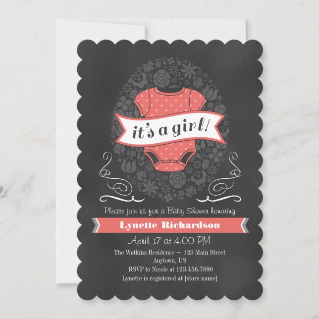 Invitación a Baby Shower de Coral Chalkboard Chica (Anverso)