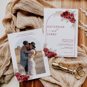 Invitación a Boho Burgundy Floral Arch Wedding