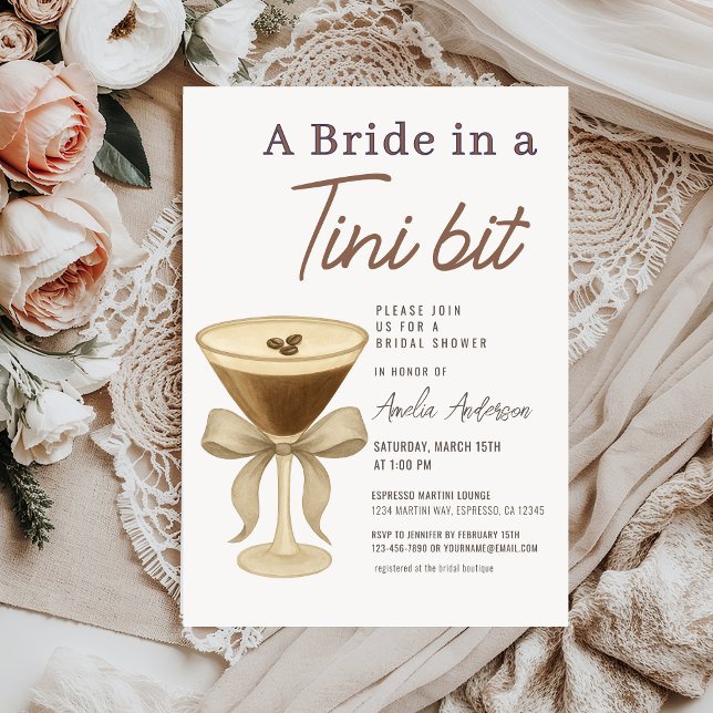 Invitación A Bride in a Tini Bit Bridal Shower (Subido por el creador)