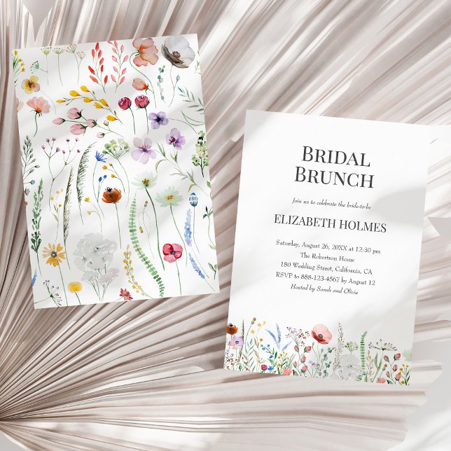 Invitación a Brunch de novias con flores silvestre (Watercolor Wildflowers Bridal Brunch Invitation on a sunny neutral dry palm leaf.)