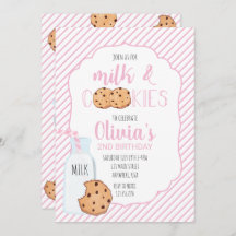 Invitación a cumpleaños rosado de leche y galletas