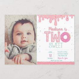 Invitación a donut rosado por segundo cumpleaños c