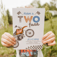 Invitación a dos bicicletas de tierra rápidas