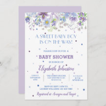 Invitación a ducha de niño con flores moradas y az