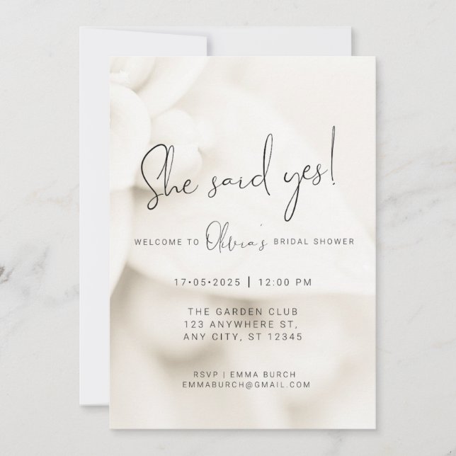 Invitación a ducha de novia de Petal blanco minima (Anverso)