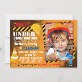 Invitación a fiesta de cumpleaños en el lugar de c