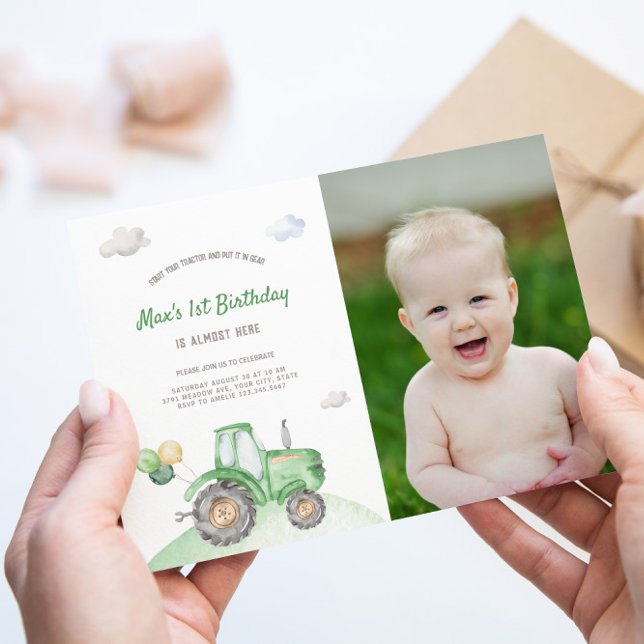 Invitación a foto de cumpleaños de Green Tractor (Subido por el creador)