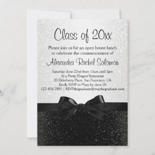 Invitación a graduación de Bow con aspecto de espa