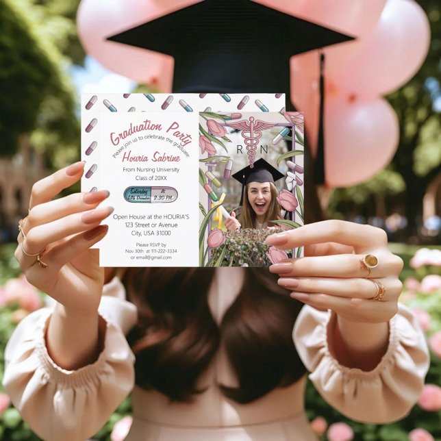 Invitación a graduación de enfermeras de tulipanes (Subido por el creador)