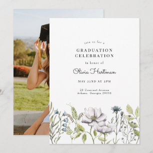 Invitación a graduación de foto de flores silvestr