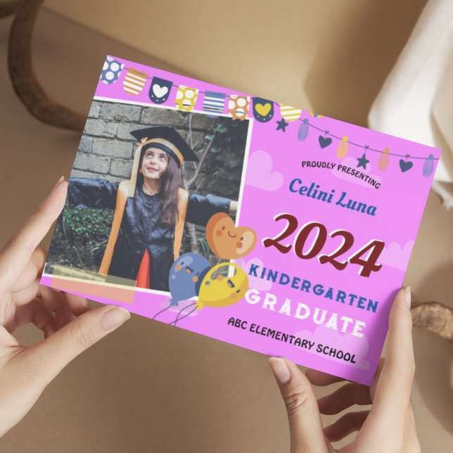 Invitación a graduación de jardines de infancia co (Kindergarten graduation yard signs
Personalized kindergarten graduation gifts
Preschool graduation)