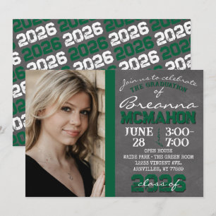 Invitación a graduación de pizarra blanca verde os