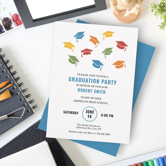 Invitación a graduación de tapas coloridas moderna (Subido por el creador)