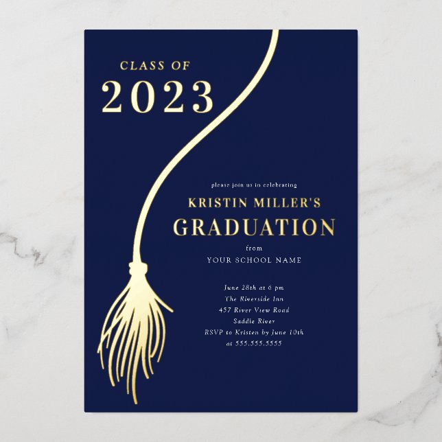 Invitación a graduación de Tassel dorado moderno (Anverso)