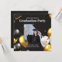 Invitación a graduación elegante de color negro y 