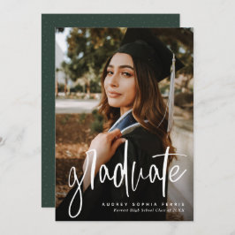 Invitación a graduación vertical verde de graduaci