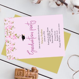 invitación a graduarse con un verde floral rosa