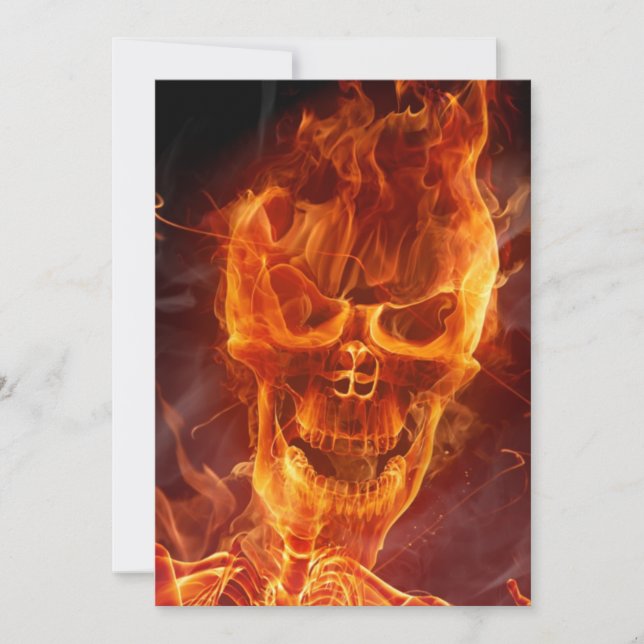 Invitación a Halloween con cráneo y texto sangrien (Anverso)