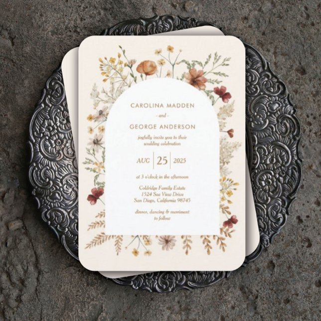 Invitación a la boda con arco en el jardín de Sedo (Subido por el creador)