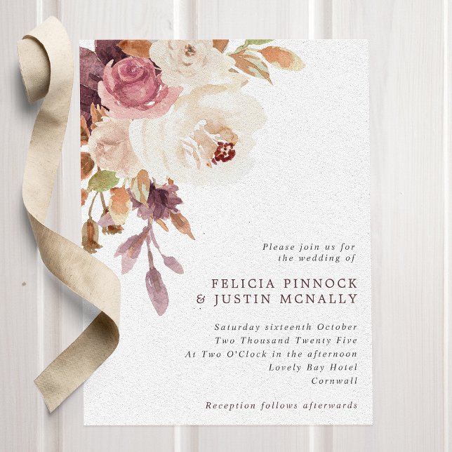 Invitación a la boda con flores de marfil y rosado (Subido por el creador)