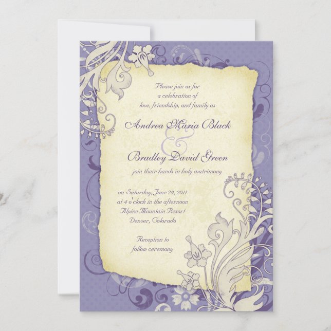 Invitación a la boda con flores morado y marfil (Anverso)