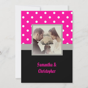 Invitación a la boda con puntos de polka rosa