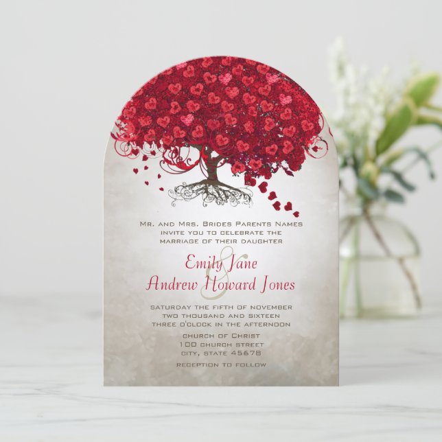 Invitación a la boda de árboles de hojas del coraz (Anverso de pie)