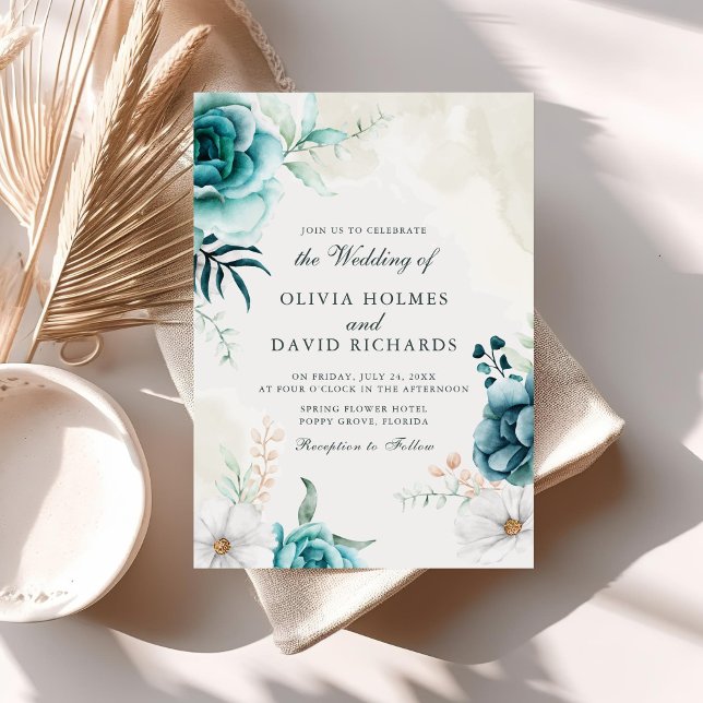 Invitación a la boda de Boho Off-White Verde azula (Boho Off-White Teal Wildflowers Wedding Invite on a sunny neutral boho table.)