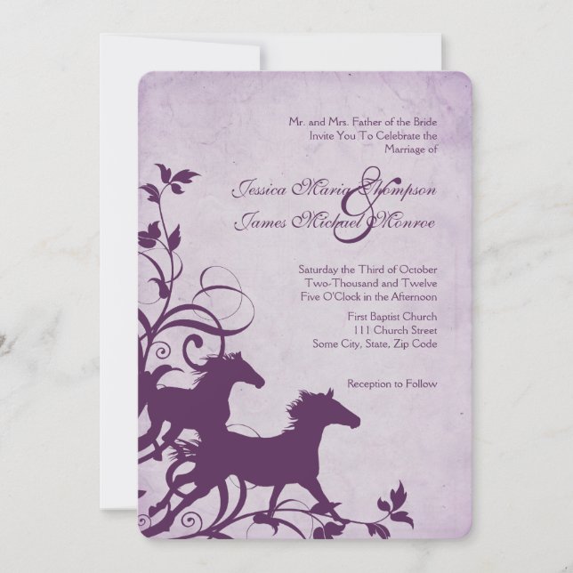 Invitación a la boda de caballos salvajes púrpura (Anverso)