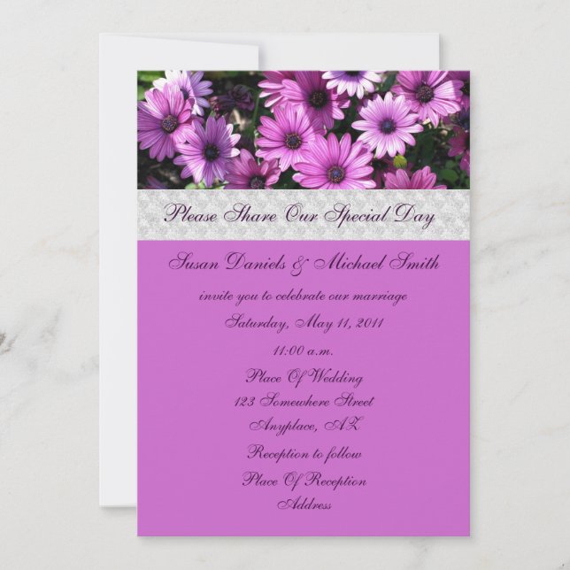 Invitación a la boda de flores moradas africanas (Anverso)