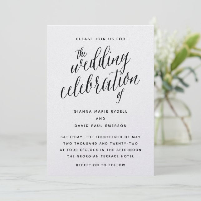 Invitación a la boda de guiones blancos y negros (Anverso de pie)