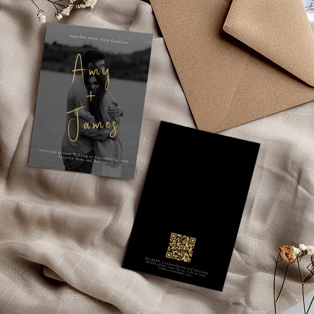 Invitación a la boda de guiones con código QR y fo (This Minimalistic and personalised wedding invitation design features your own photo and QR Code)